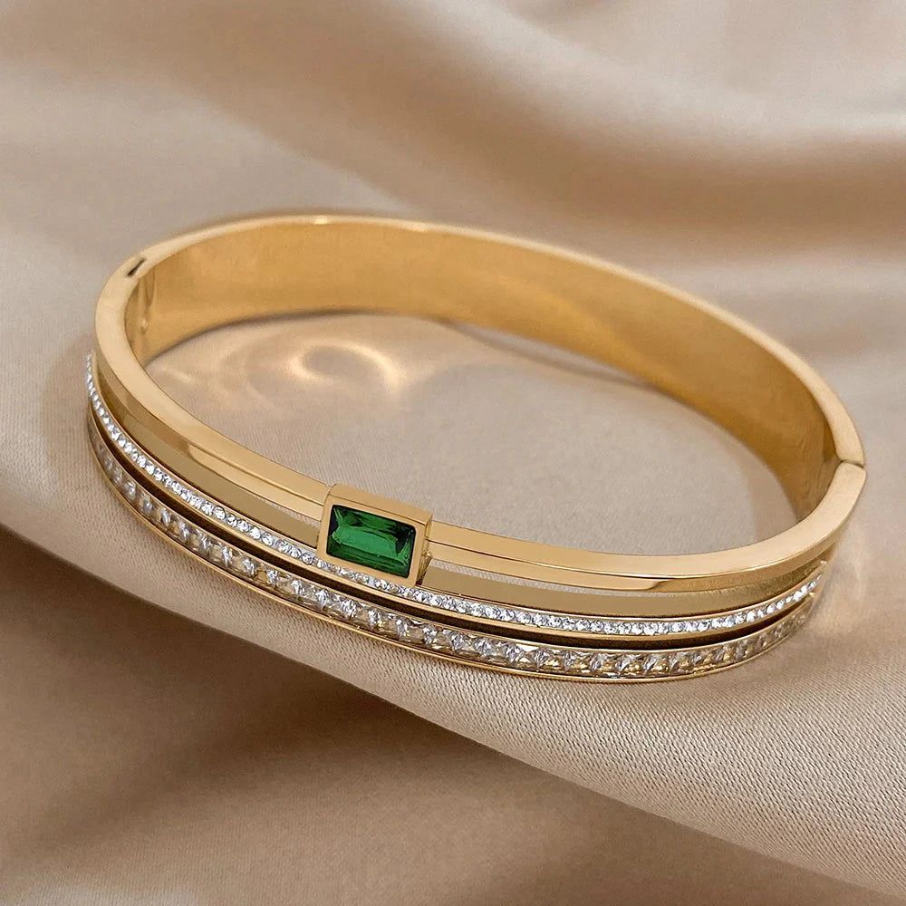 Emerald Grace Bangle - Image 3
