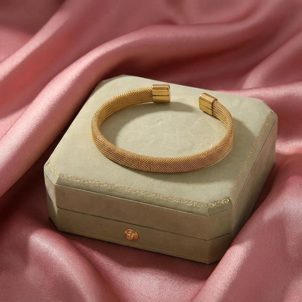 Mesh Cuff Bangle